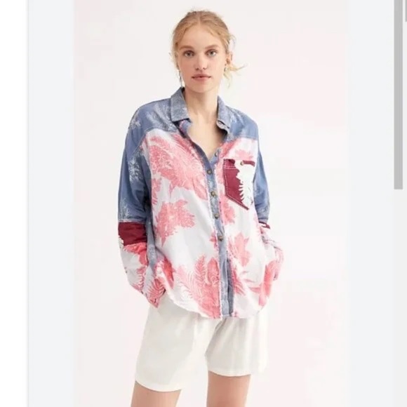 We The Free Tops - We The Free Linen Floral Patchwork Shirt with Distressed Seams SZ M
